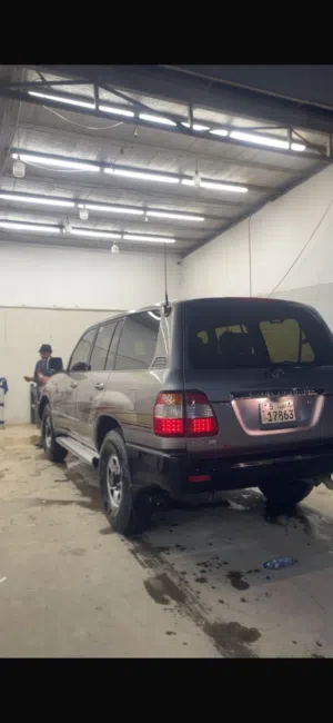 Used Toyota Land Cruiser in Al Jahra