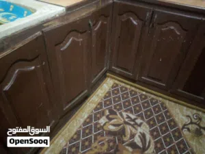 اغراض للبيع المستعجل بأسعار رمزية مطبخ خشب بلوط 70وخزاين 30