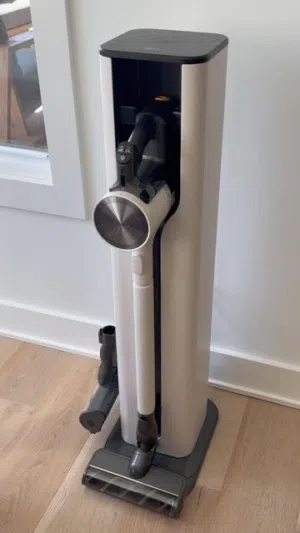 LG smart vacuum