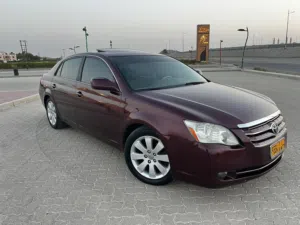 Used Toyota Avalon in Al Dakhiliya
