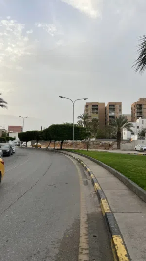 ارض 800 متر زاوية الدهماني واجهتين بلقرب من الجزيرة ومصرف الامان موقع استثماري مميز