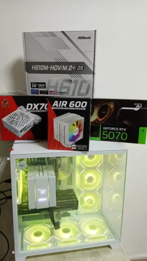 للبيع بي سي استعمال اقل من شهر 5070