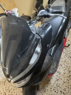 متوفر ثنين pcx