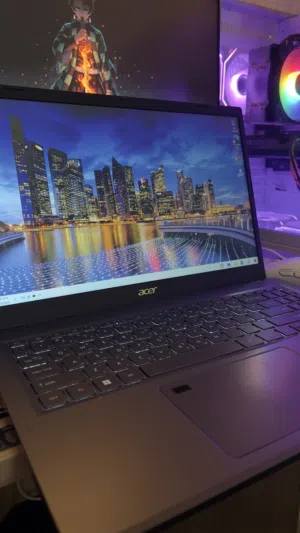 لابتوب acer للبيع او البدل مع ايفون