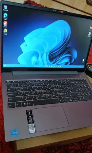 لابتوب لينوفو ايدياباد سليم 3 كور اي 3 جيل 13 مع كامل اغراضو جديد بالكرتونة فتح لتجربة شراء 5/1/2026