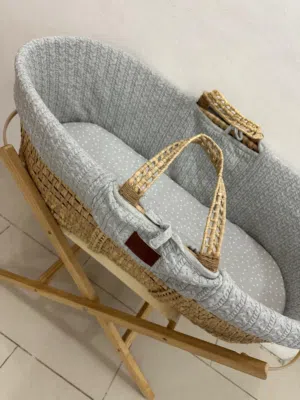 سرير اطفال بيبي سلة موسى Baby crib/Moses basket