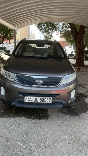 كيا سورينتو 2015