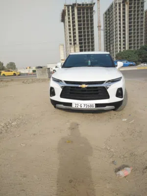 شفروليه بلايزر موديل 22 نظيفة جدا ومداريه حيل بانزين محسن ودهن ماگ وان سيرفس كامل