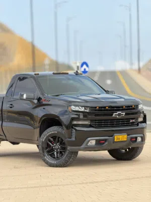 شيفروليه سيلفرادو 2019 خليجي نضيفه جداا
