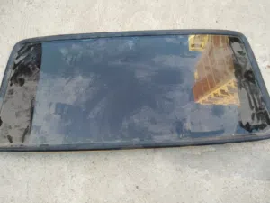 زجاج سيارة 128 خلفي
