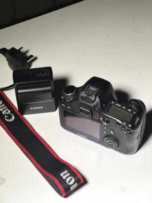 -Canon 6 d mark 1سعر خيالي -