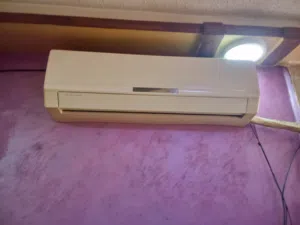 مكيف عادي 2 طن مستعمل شغال للبيع