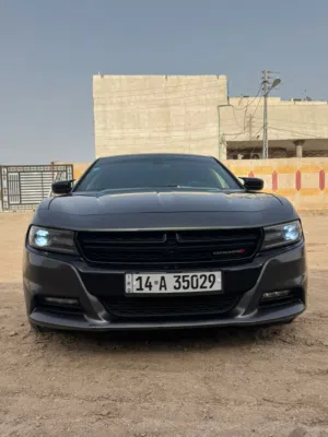 دوج تشارجر صالون