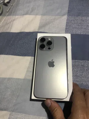 Apple iPhone 15 Pro Max 256 GB in Farwaniya