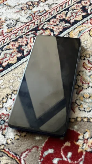 موبايل samsung m31s نظف جداً مبدل شاشة فقط للبيع