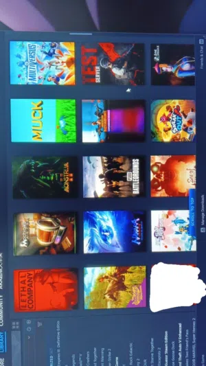 حساب Steam فيه 40+ لعبة بسعر مغري