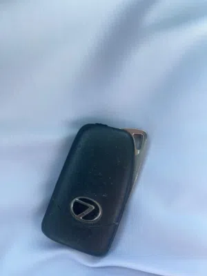 مفتاح لكزس Lx570