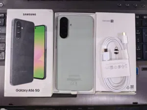 سامسونج A56 أبيض  256GB  RAM 8GB  نظيف جدًا  500 ألف دينار.