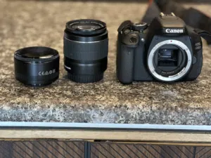 كاميرا canon 600D