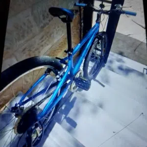 بسكليت مقاس 24مستعمل نضيف جدان