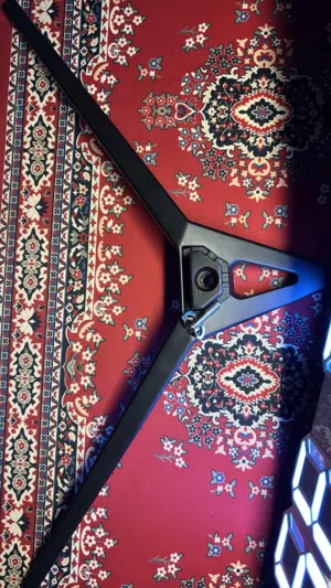 للبيع شاشة MSI G2422C قيمنق 180Hz استعمال شهرين بحالة الوكالة