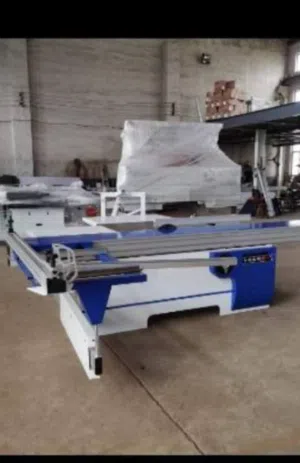 ماكينات حصر للبيع جديد جديد طول 320سم مع حزازه للبيع طول وعرض 320سم اثقيل اثقيل للبيع