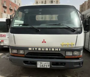 Sal Misthubihi 2003 petrol  canter Lory Sale