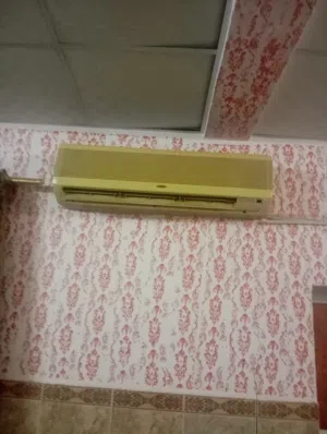مكيف مركزي سانيو طن ونص أموره طيبه