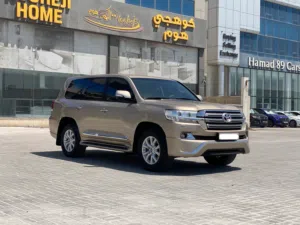 Toyota Land Cruiser GX-R 2016 (Beige)