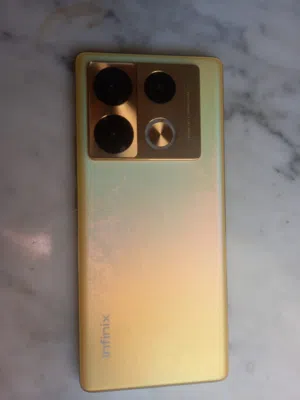 Infinix Note 40 Pro 256 GB in Zarqa