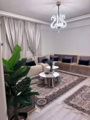 شقة للبيع الحي الجامعي جامعة طرابلس