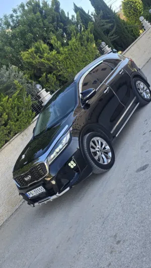 Used Kia Sorento in Hebron