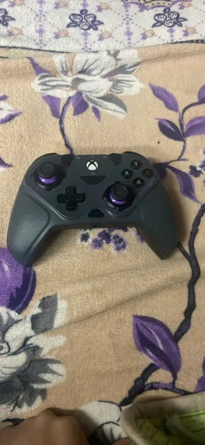 Victrix gambit wired controller