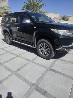 Used Mitsubishi Montero Sport in Al Dhahirah
