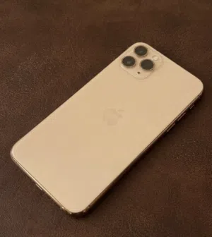11 برو ماكس