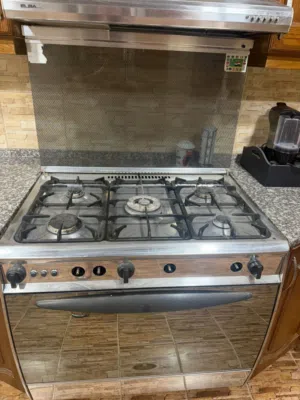 فرن مستعمل للبيع