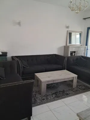 اثاث للبيع