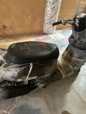 دراجه متكس بوليس مال رمبه  ما مفتوحه تجي تفحص وتاخذ السعر مليون 200وبيه مجال اتصال على الرقم:0776506