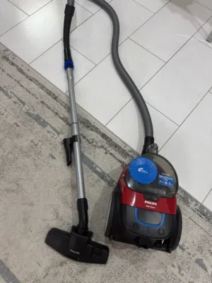 Philips Vacuum Cleaners for sale in Al Ahmadi