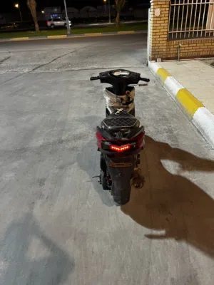 السلام عليكم شللونكم شباب دراجه سكنس