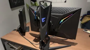 Gaming PC + 240Hz Monitor للبيع