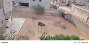 فيلاء على دورين وملحق خارجي
