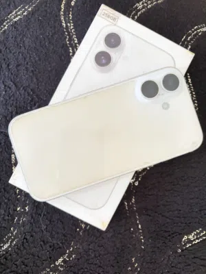iPhone 16 (Like New) ايفون 16 256 مستعمل كالجديد