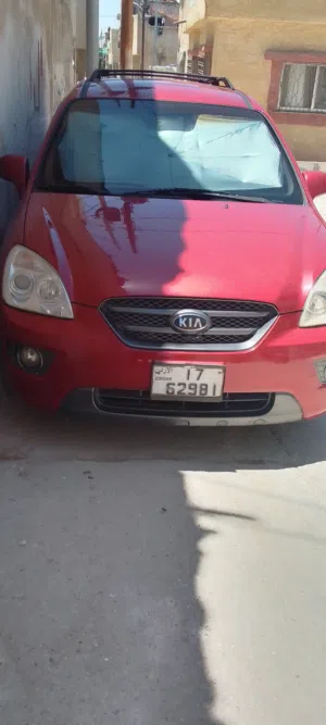 Used Kia Carens in Salt