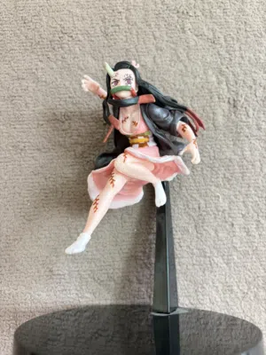 مجسمات نظيفة لم تستخدم الحبة 20 dh Clean unused figurines