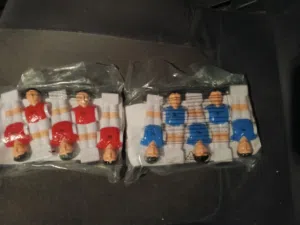 قطع بيبي فوت لاعبين وكرات متوفر حجمين لاعبين كبير وصغير حسب الطاوله يوجد خدمة توصيل لجميع المحافظات