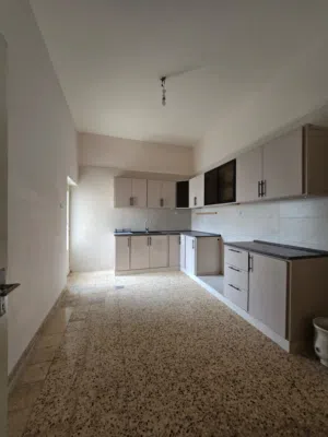 180 m2 3 Bedrooms Apartments for Rent in Amman Jabal Al Hussain