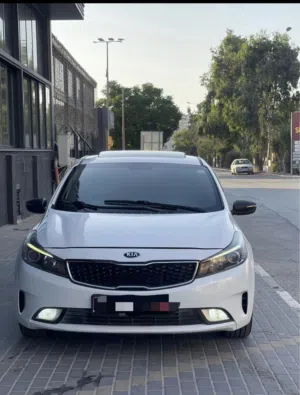 كيا سيراتو k3 2017 ديزل الاكثر اقتصاديات الاكثر مبيعا