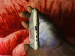 Apple iPhone 11 128 GB in Benghazi