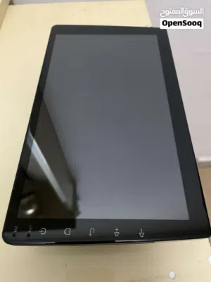 شاشه اندرود للبيع شبه جديده استعمال شهرين وسيارة نباعت